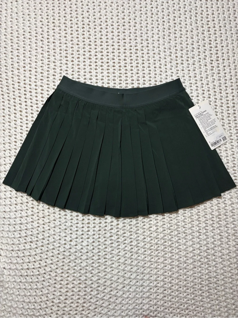 NWT lululemon legacy green high rise pleated tennis skirt size 8